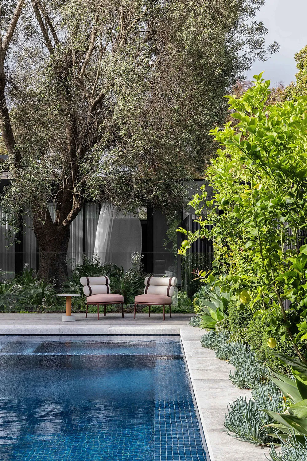 Викторианский дом в Мельбурне с изящными современными интерьерами - Gallery image 25