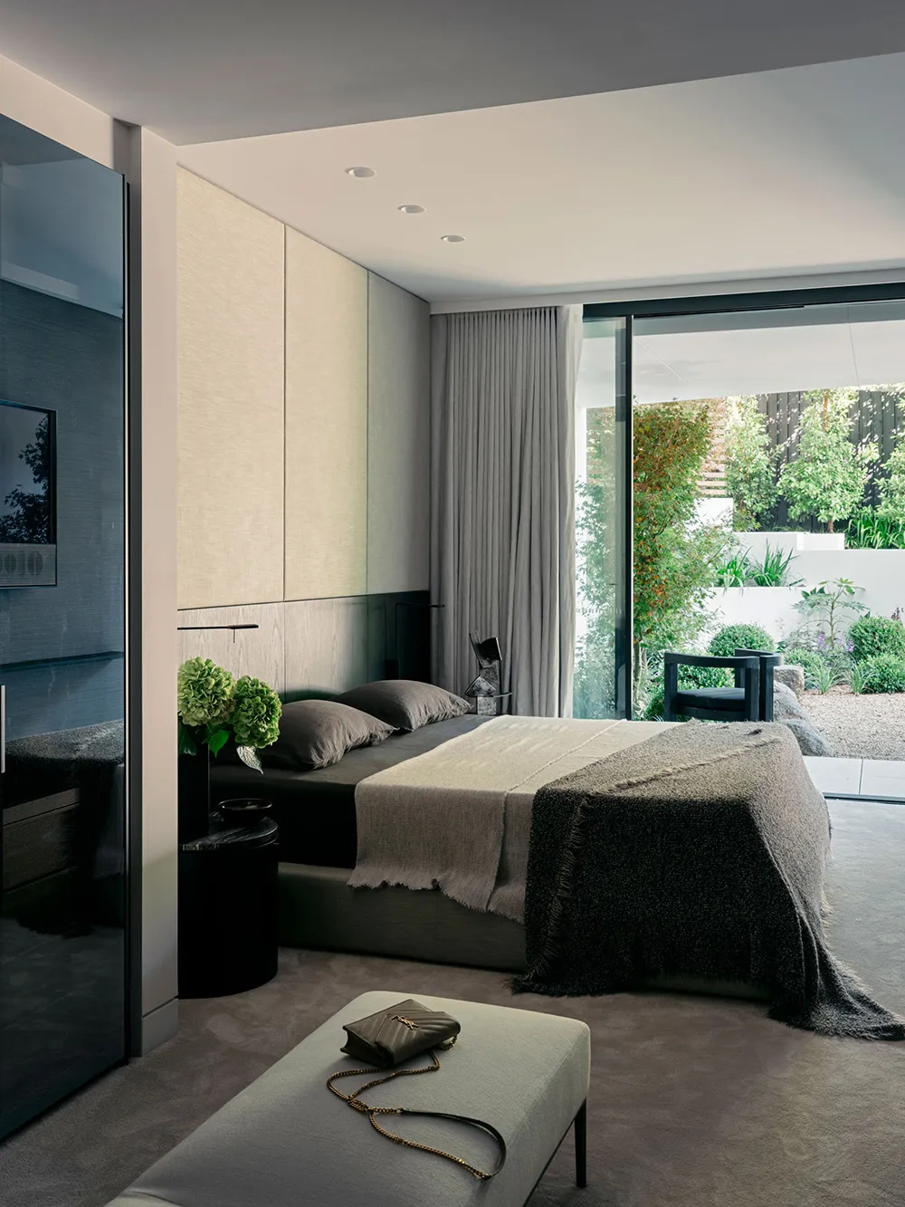 Pierre naturelle et accents noirs : appartements élégants avec jardin à Sydney - Gallery image 11