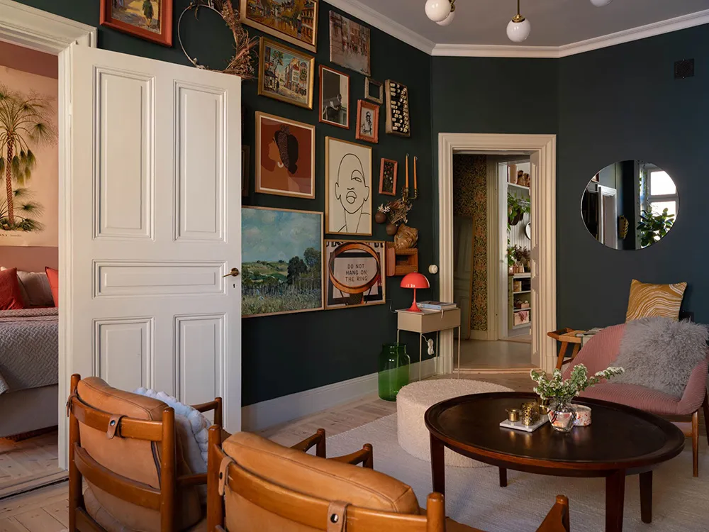Atmosphärische Wohnzimmer und rosa Schlafzimmer: Wohnung in Stockholm (83 qm) - 8