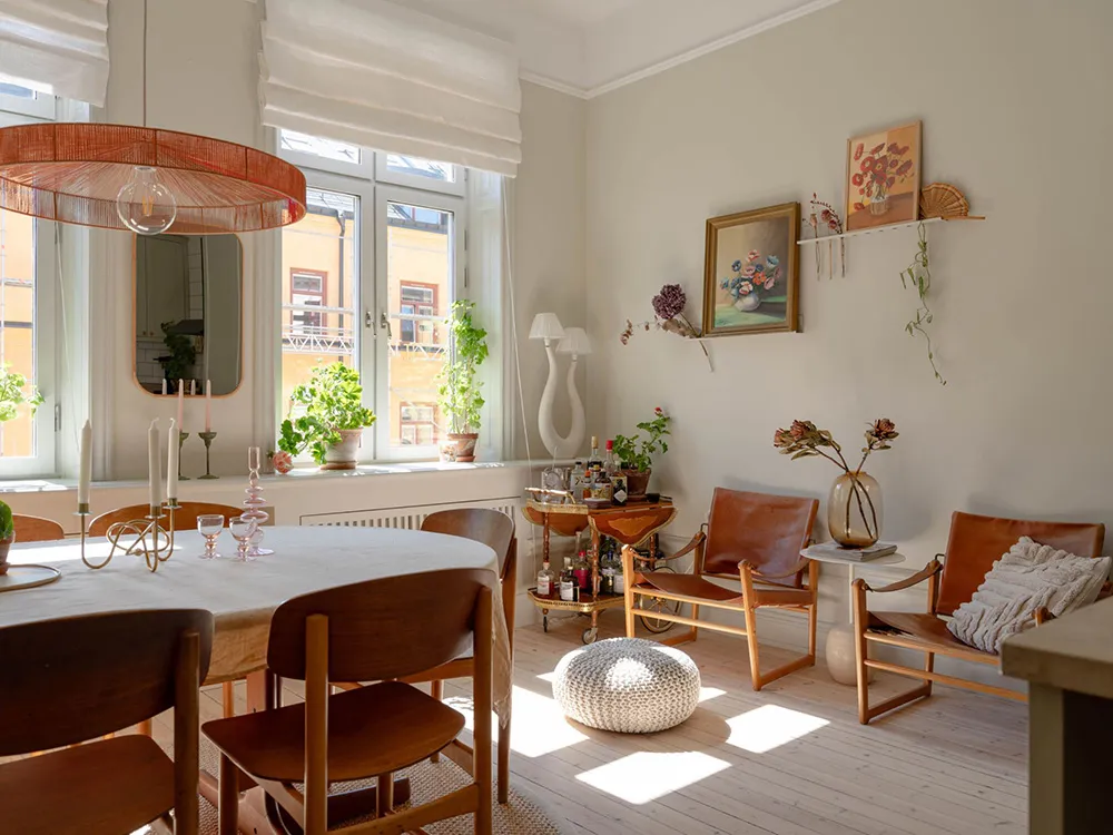 Atmosphärische Wohnzimmer und rosa Schlafzimmer: Wohnung in Stockholm (83 qm) - 22