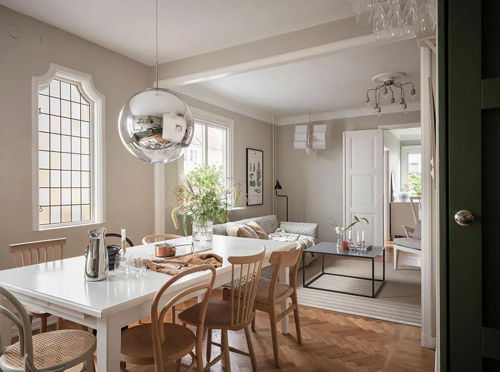 Schlafsofa in Punktmuster und Noten von gemütlichem Country-Stil: Wohnung in Göteborg (90 qm) - Gallery image 8