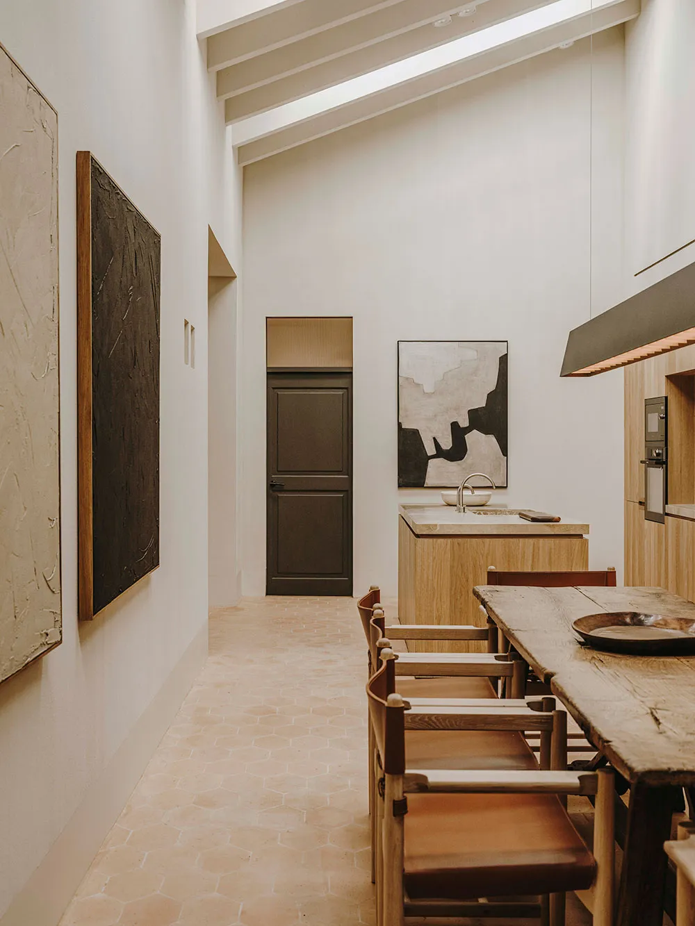 Warmes Minimalismus im Design eines traditionellen Hauses auf Mallorca - Gallery image 6