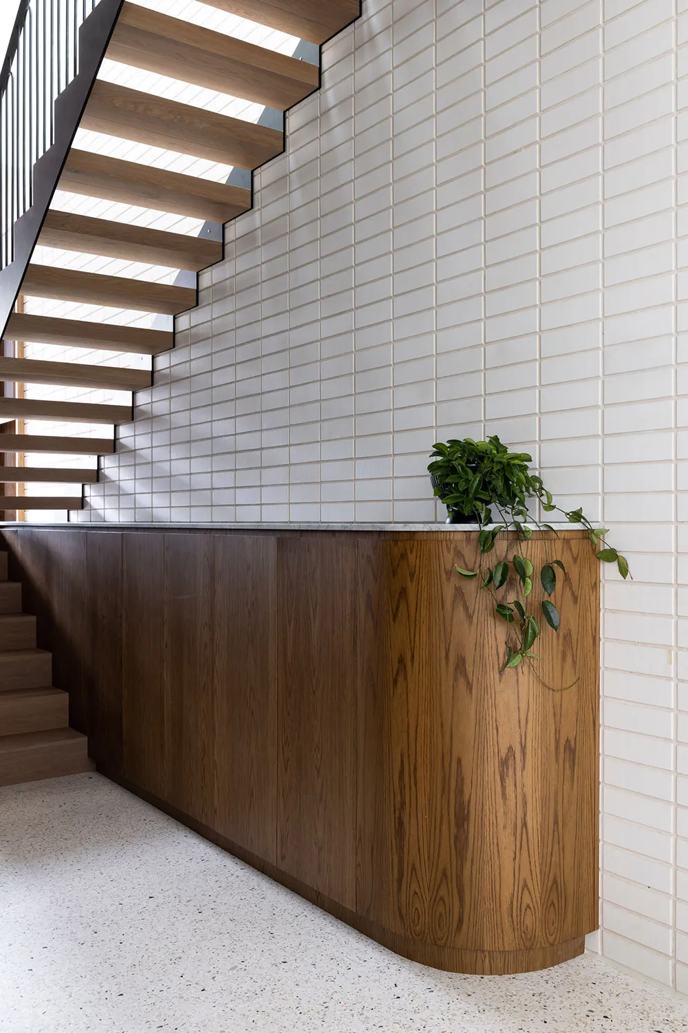 Weißer Backstein und grüne Akzente: Frischer Design-Stil eines Hauses in Sydney - Gallery image 11