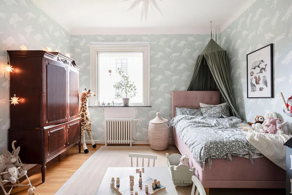 Schlafsofa in Punktmuster und Noten von gemütlichem Country-Stil: Wohnung in Göteborg (90 qm) - Gallery image 19