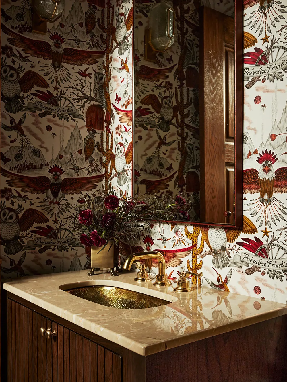 Eclectic Interior of a Log Cabin House in Colorado Mountains - Gallery image 15