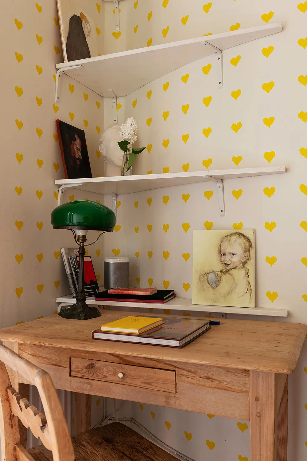 Drewniana piec i meble sztuczne: ciepły mieszkanie w Szwecji (78 m²) - Gallery image 22