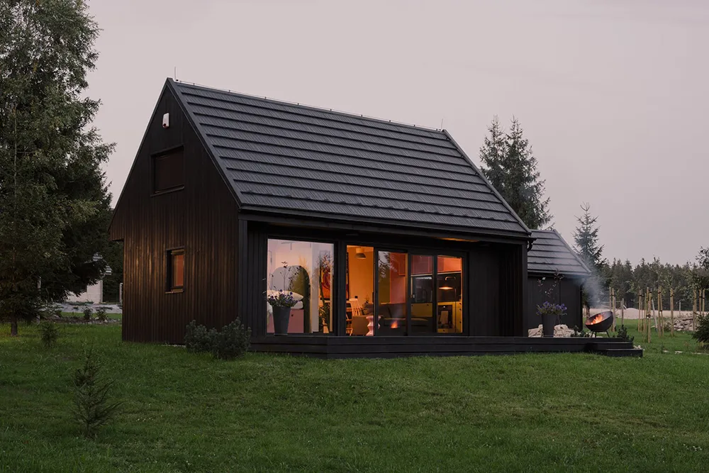 Dwa małe wynajmowane kottage w Polsce z jasnymi wnętrzami - Gallery image 2