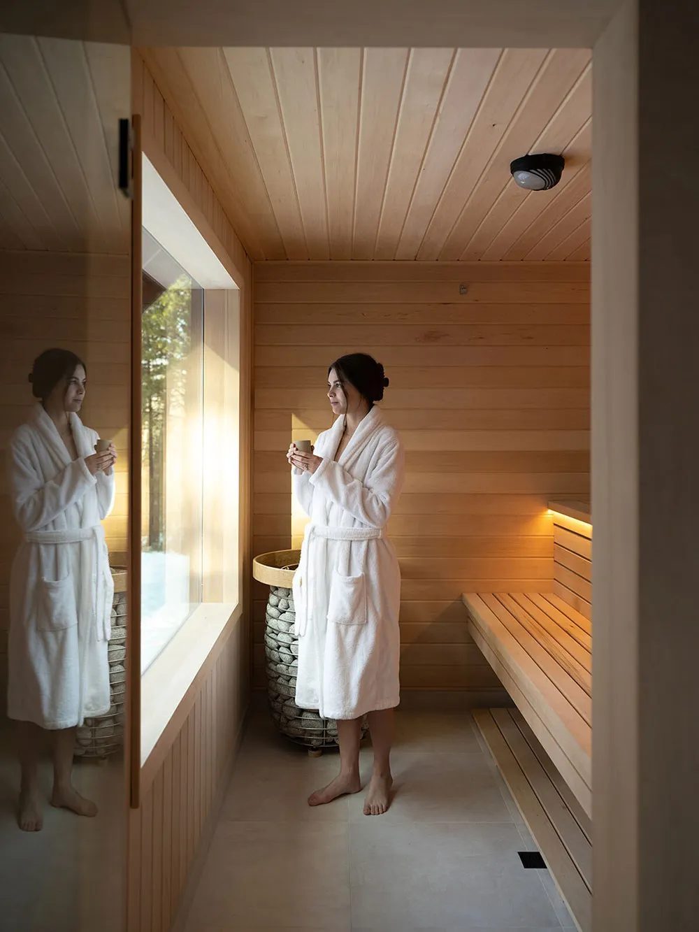 आधुनिक जंगली कैबिन वीकेंड के लिए किराये पर उपलब्ध है। - Gallery image 17