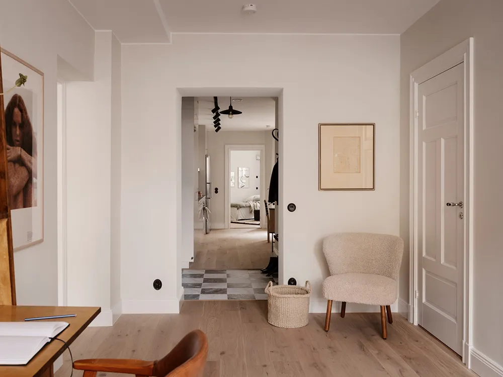 Приємний нейтральний інтер'єр у Швеції з теплими деталями (84 кв. м) - Gallery image 22