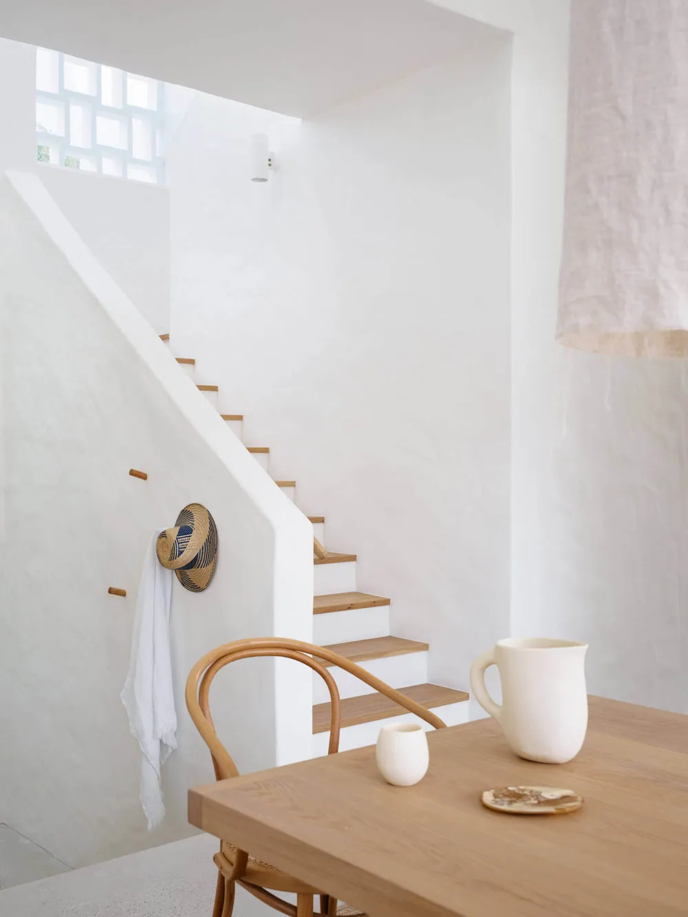 Середземноморські мотиви в дизайні сучасного пляжного будинку в Сіднеї - Gallery image 7