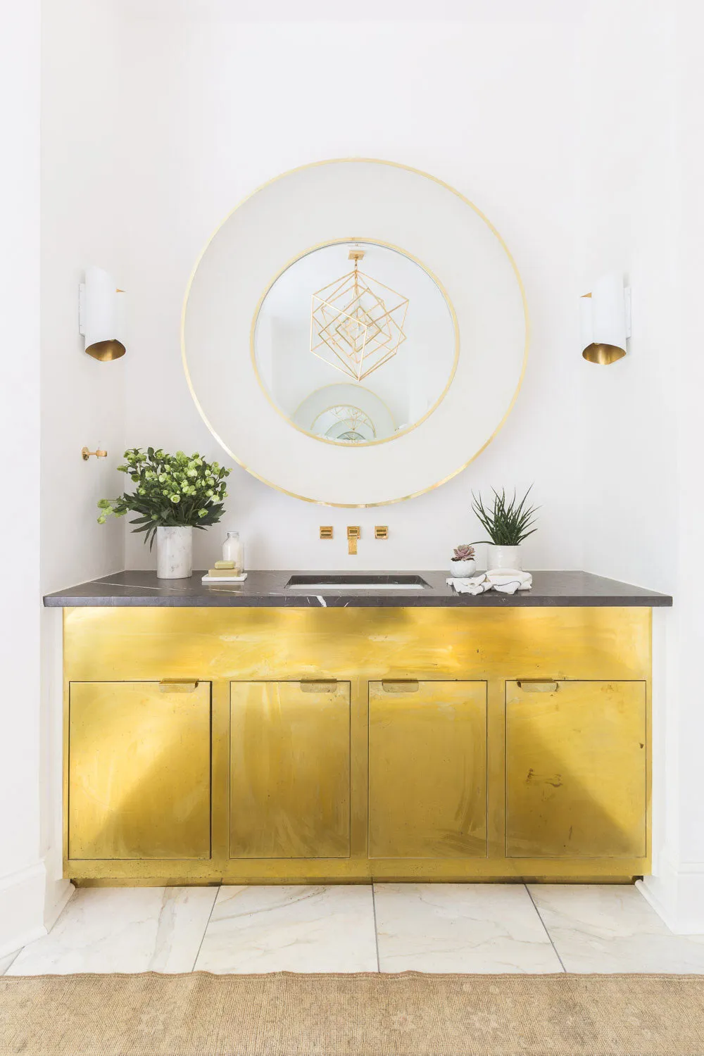 Teintes printanières et motifs géométriques : intérieur agréable au Tennessee - Gallery image 17