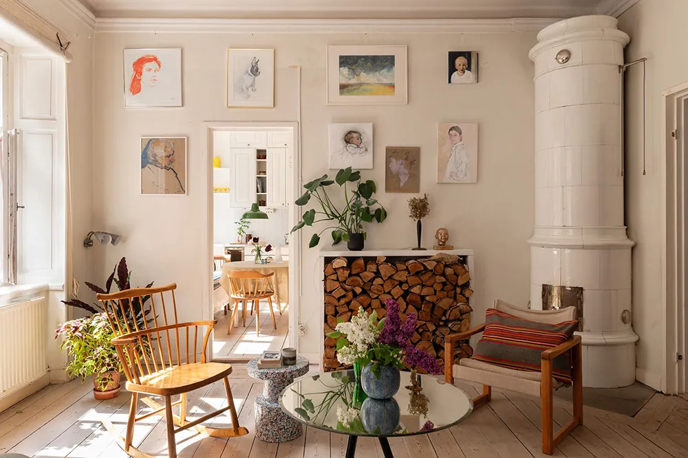 Drewniana piec i meble sztuczne: ciepły mieszkanie w Szwecji (78 m²) - Gallery image 5