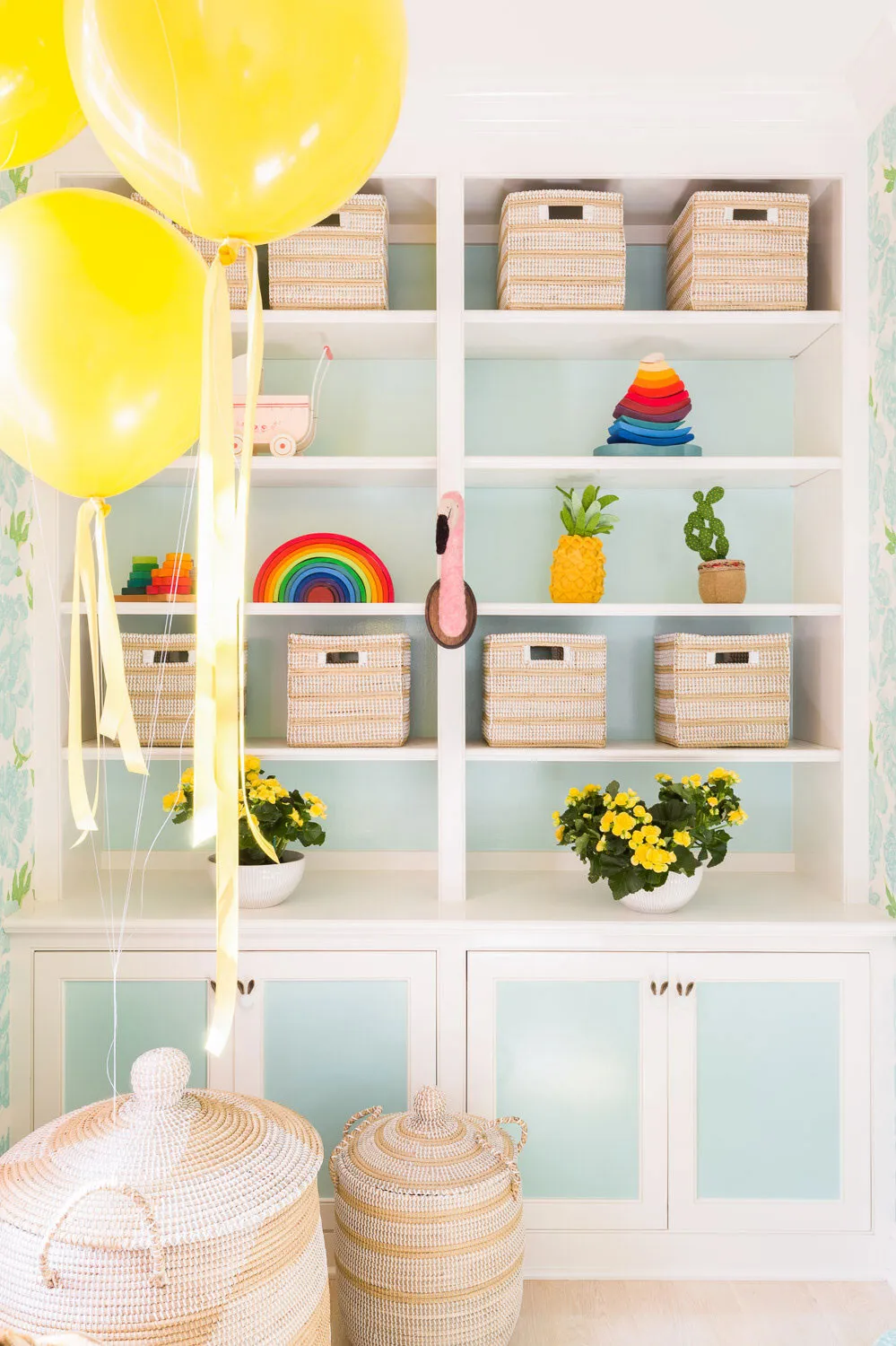 Teintes printanières et motifs géométriques : intérieur agréable au Tennessee - Gallery image 24