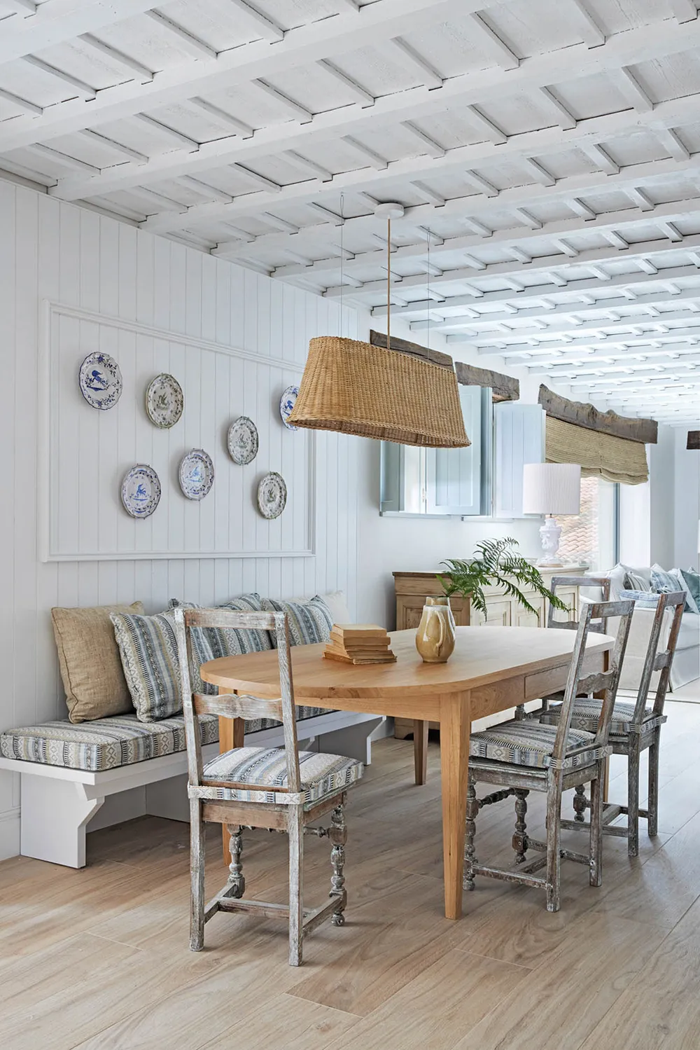 Urocze odświeżenie starożytnego kamiennego domu na północy Hiszpanii - Gallery image 8