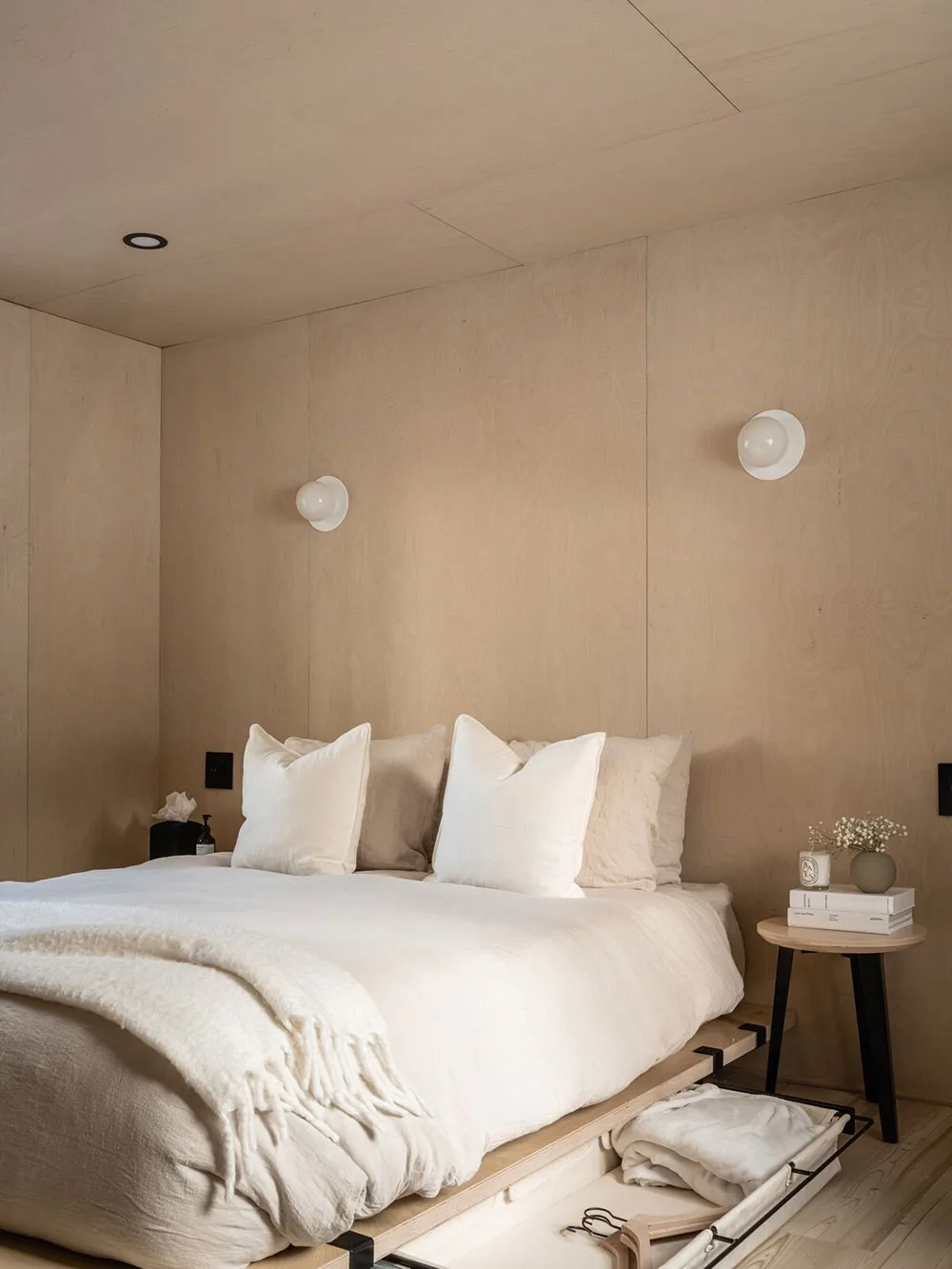 आधुनिक जंगली कैबिन वीकेंड के लिए किराये पर उपलब्ध है। - Gallery image 12