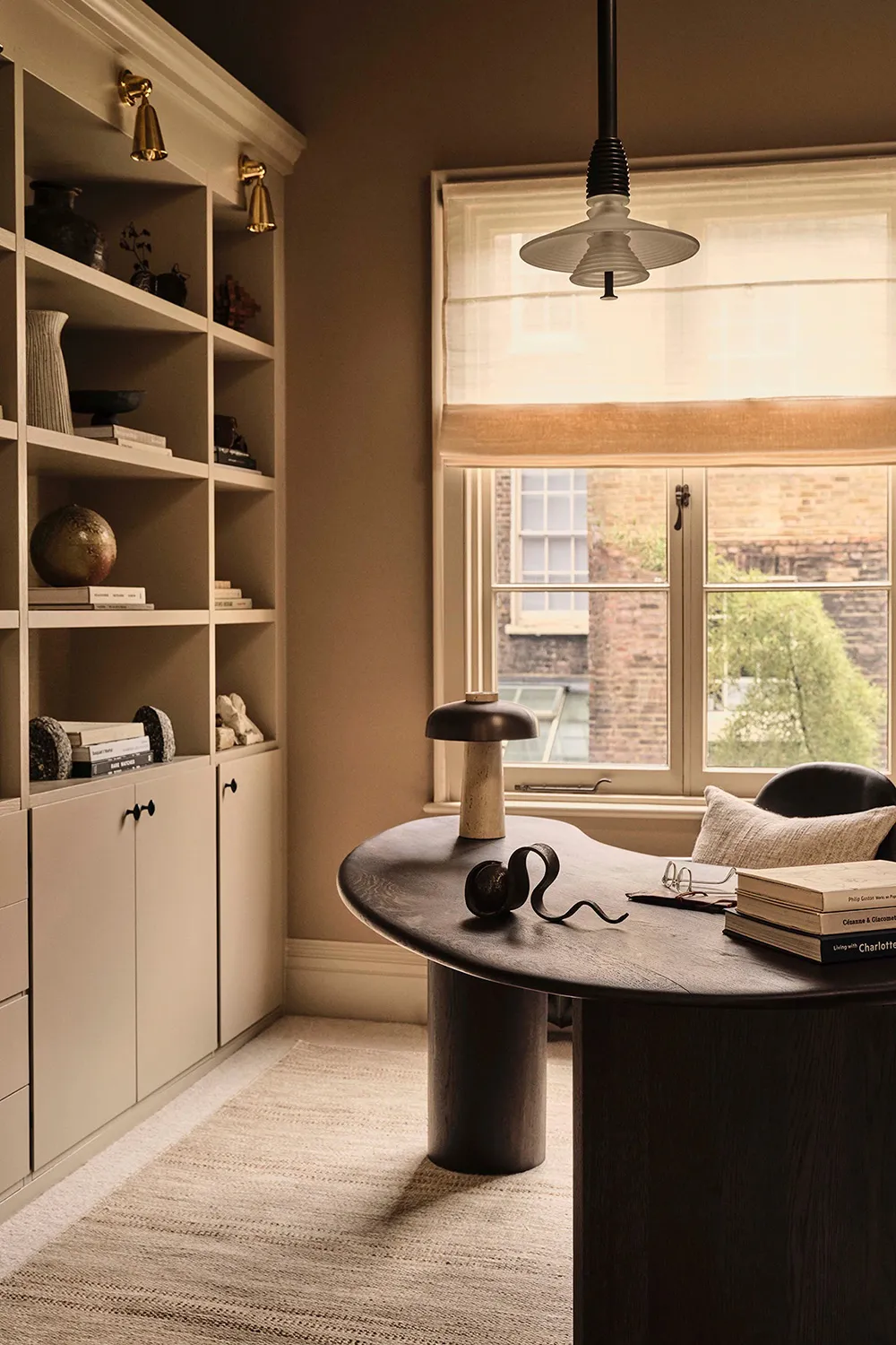 Collection d'objets d'art et gamme de couleurs nobles : une maison de ville à Londres - Gallery image 16