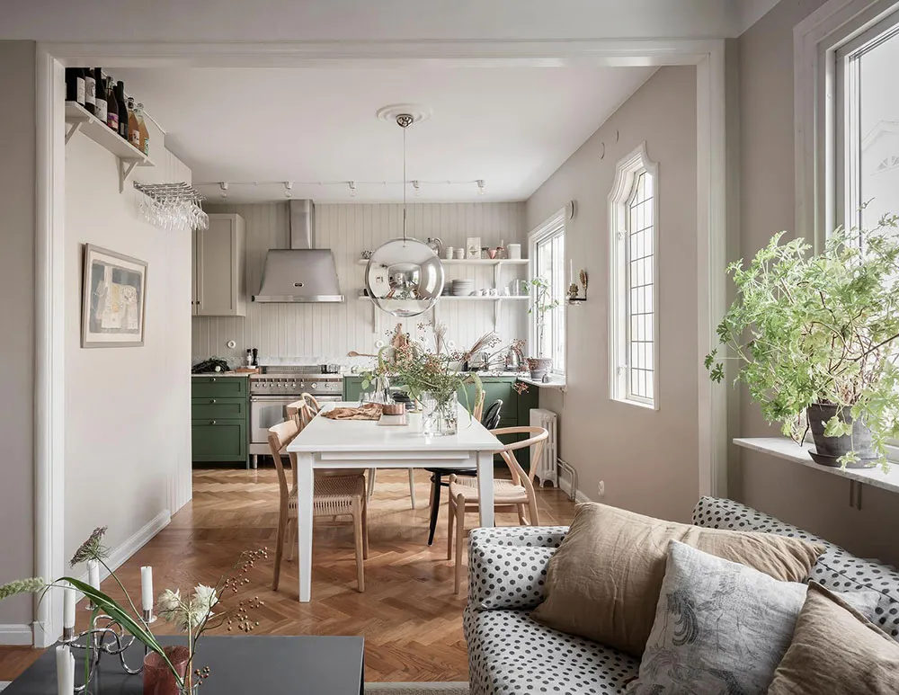 Schlafsofa in Punktmuster und Noten von gemütlichem Country-Stil: Wohnung in Göteborg (90 qm) - Gallery image 10