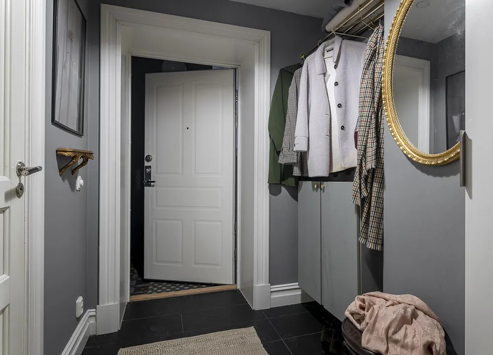 Настінна галерея та приємні прохолодні відтінки: квартира в Гетеборзі (63 кв. м) - Gallery image 27