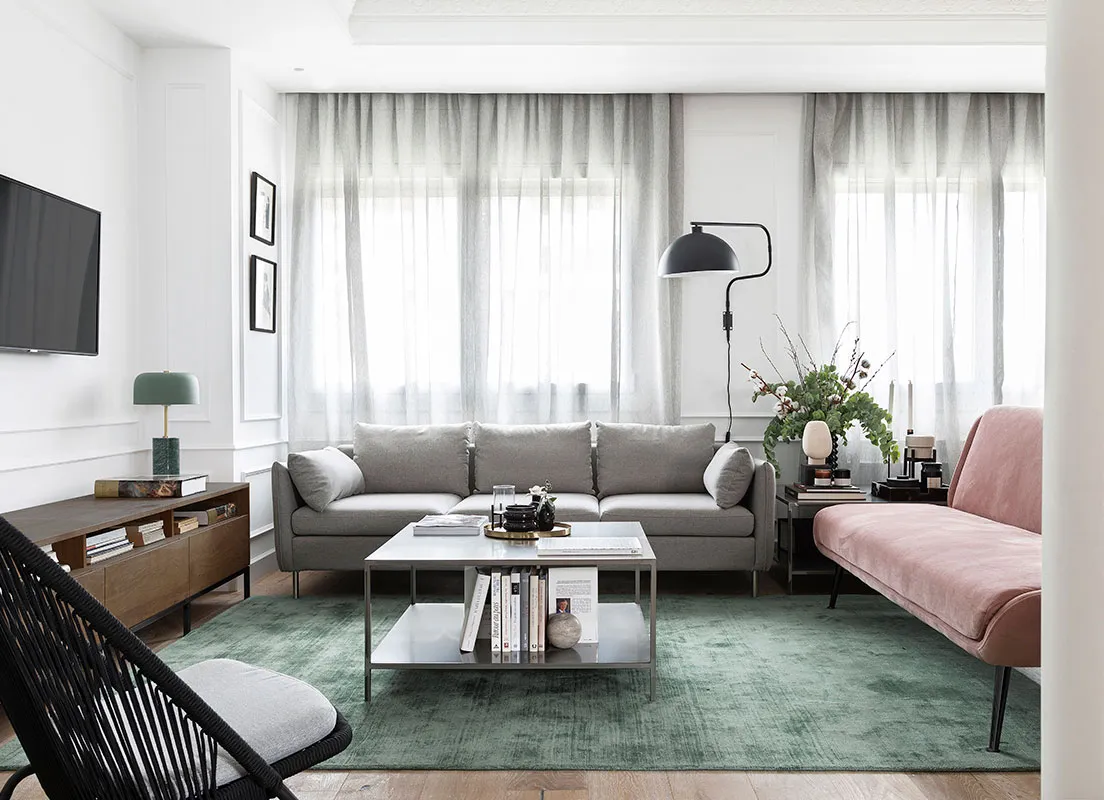 Elegante estilo mid-century en el diseño de un apartamento en Barcelona - Gallery image 2