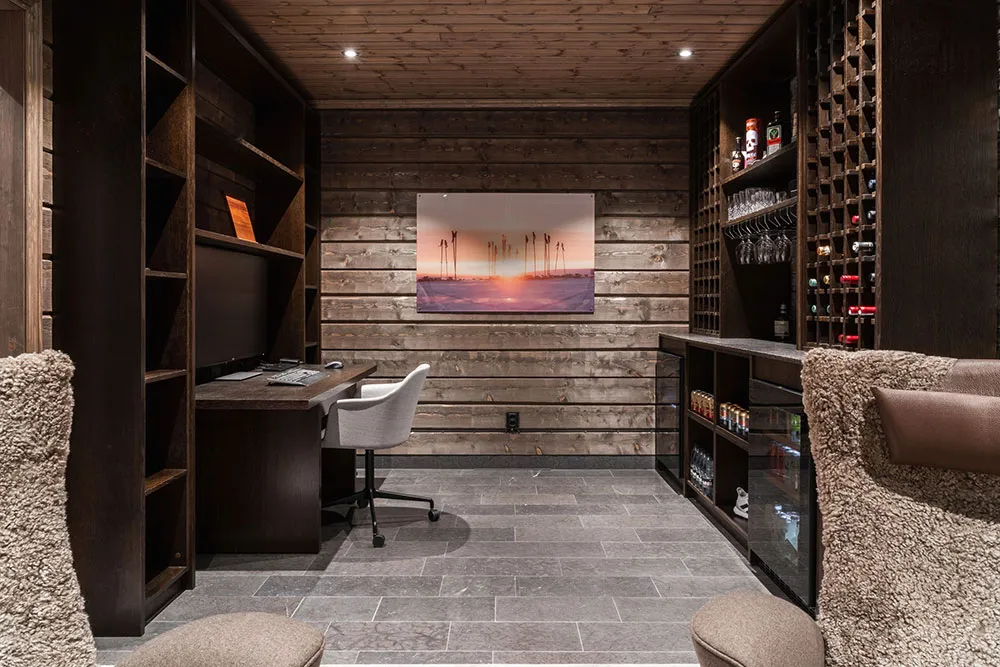 Elegant Design of Cozy Mountain Chalet in Sweden - Gallery image 31