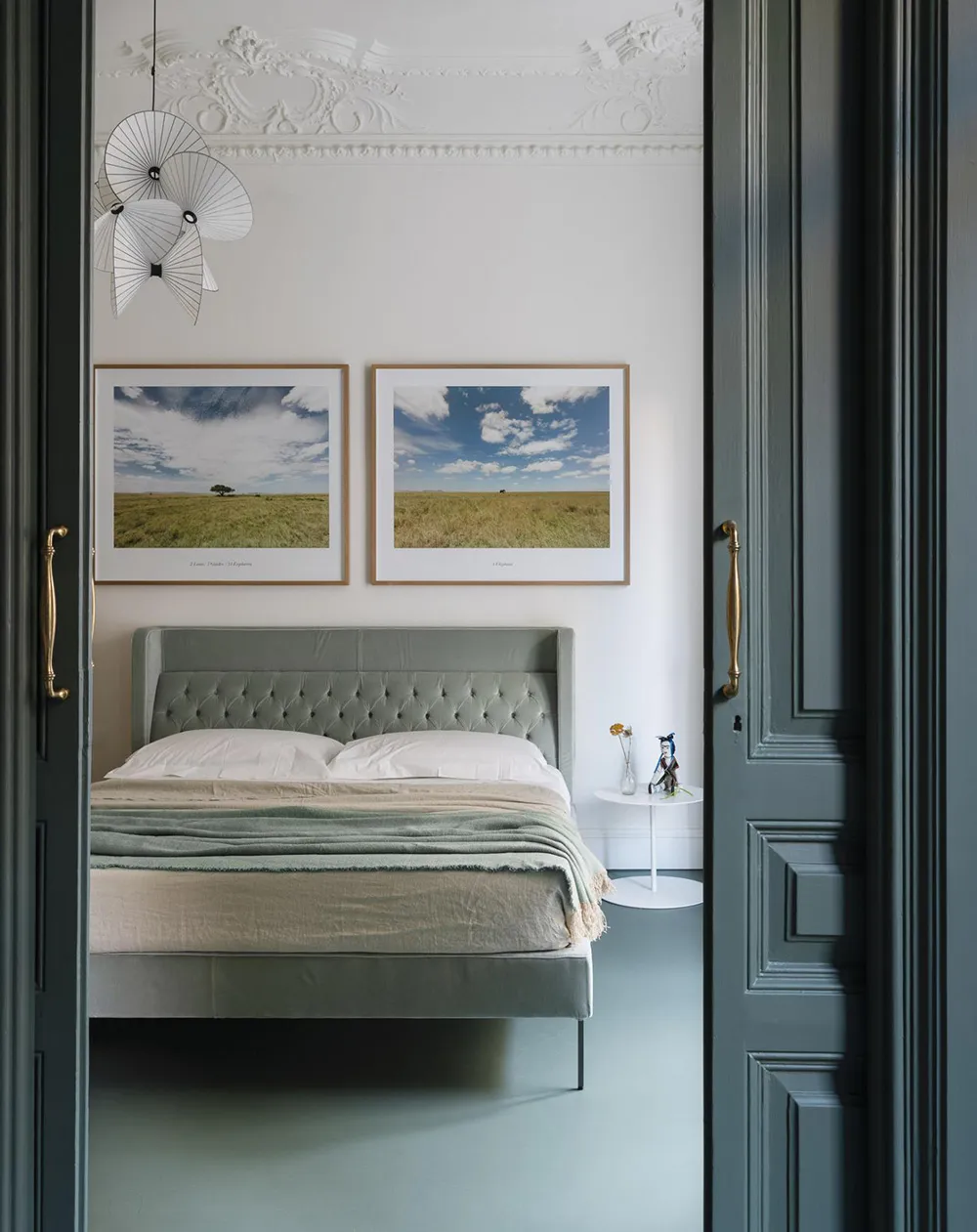 Color Blocks in the Design of a Historical Apartment in Barcelona - Gallery image 11