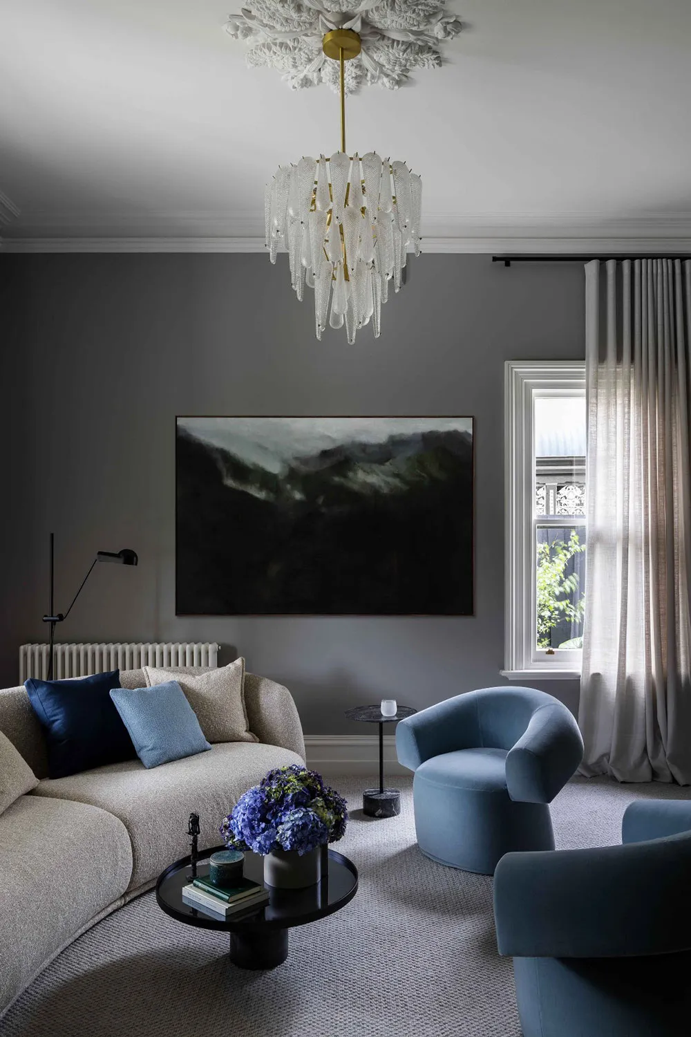 Викторианский дом в Мельбурне с изящными современными интерьерами - Gallery image 1