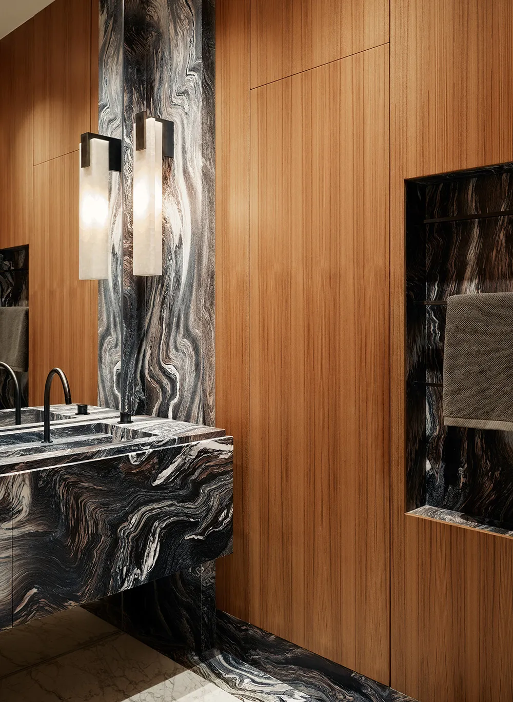 Schönes modernes Design einer Wohnung in Stockholm - Gallery image 13