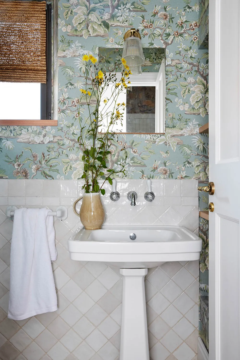 Urocze odświeżenie starożytnego kamiennego domu na północy Hiszpanii - Gallery image 16