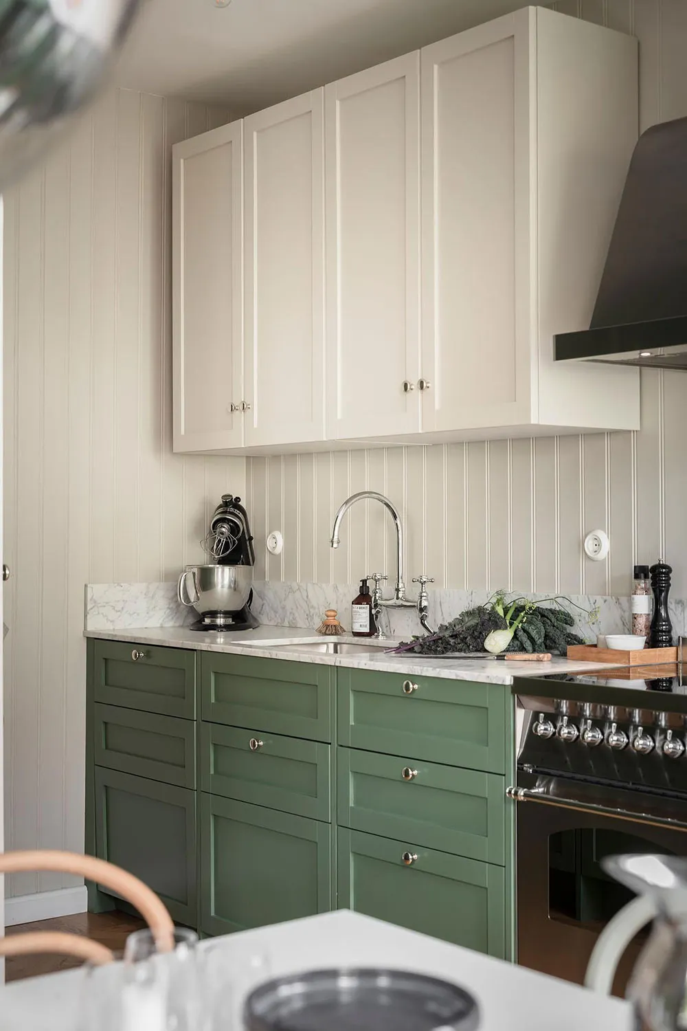 Schlafsofa in Punktmuster und Noten von gemütlichem Country-Stil: Wohnung in Göteborg (90 qm) - Gallery image 4