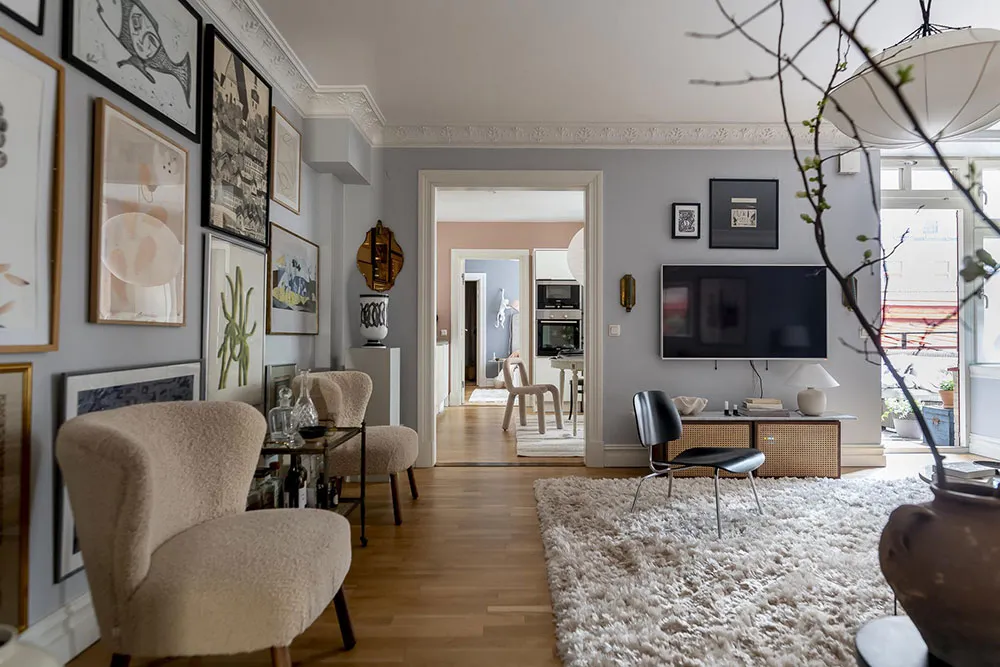 Настінна галерея та приємні прохолодні відтінки: квартира в Гетеборзі (63 кв. м) - Gallery image 9