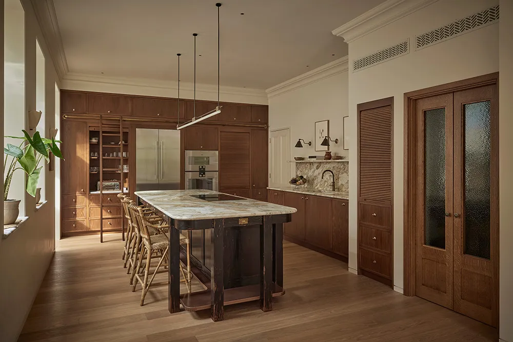 Тонкий микс стилей і атмосферні натуральні відтінки: будинок у Лондоні - Gallery image 5