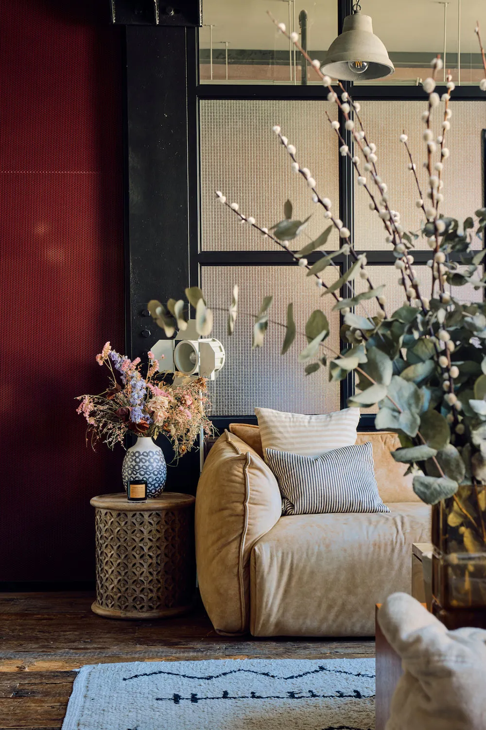 Interior industrial en toda su belleza: loft en Londres - Gallery image 1