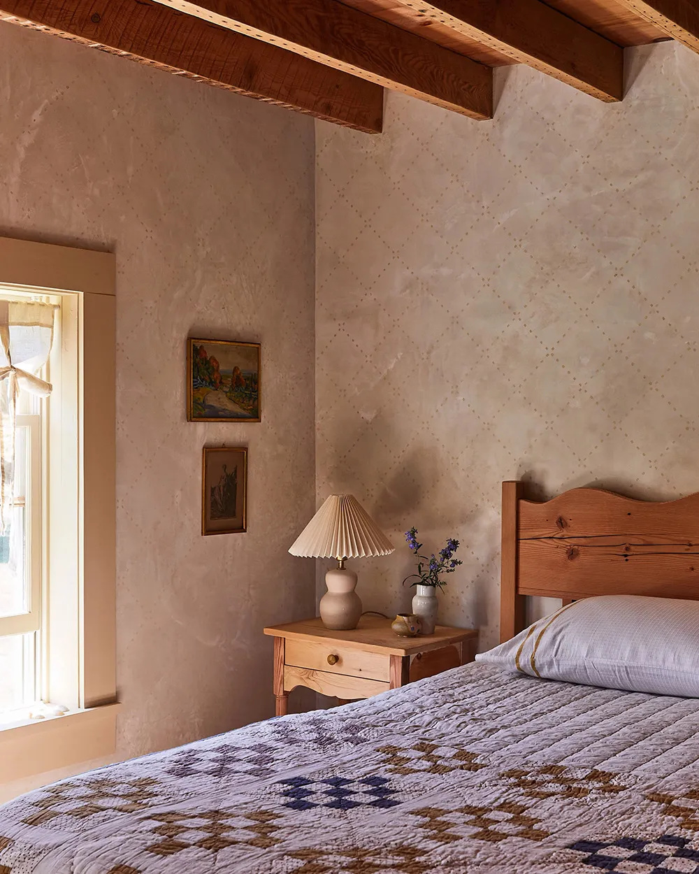 Charming Designer Studio Farmhouse in New York State - Gallery image 10