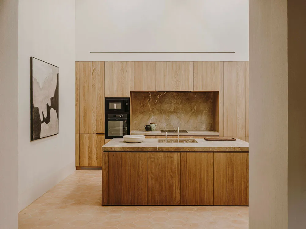 Warmes Minimalismus im Design eines traditionellen Hauses auf Mallorca - Gallery image 4