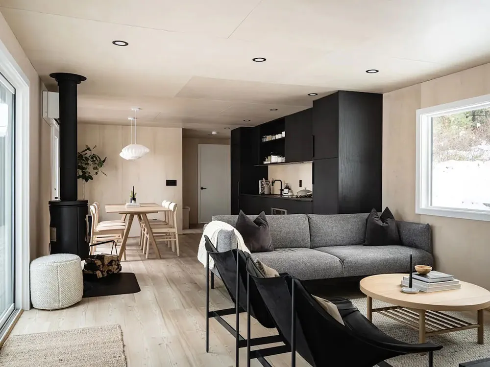 आधुनिक जंगली कैबिन वीकेंड के लिए किराये पर उपलब्ध है। - Gallery image 2