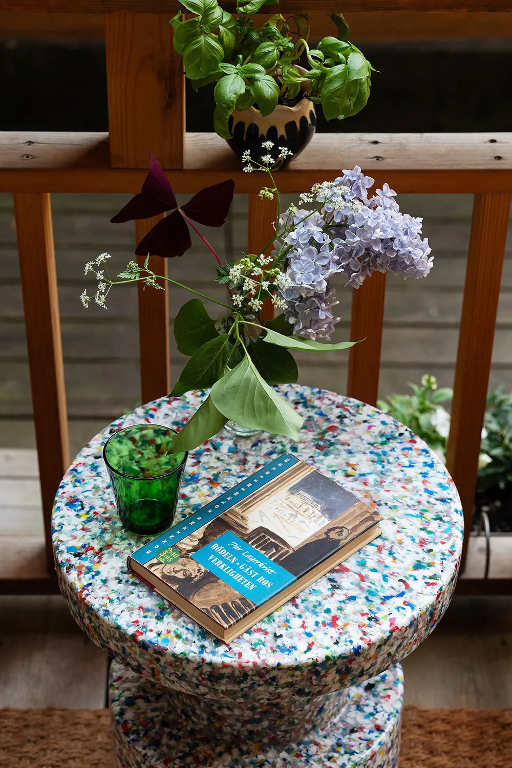 Drewniana piec i meble sztuczne: ciepły mieszkanie w Szwecji (78 m²) - Gallery image 25