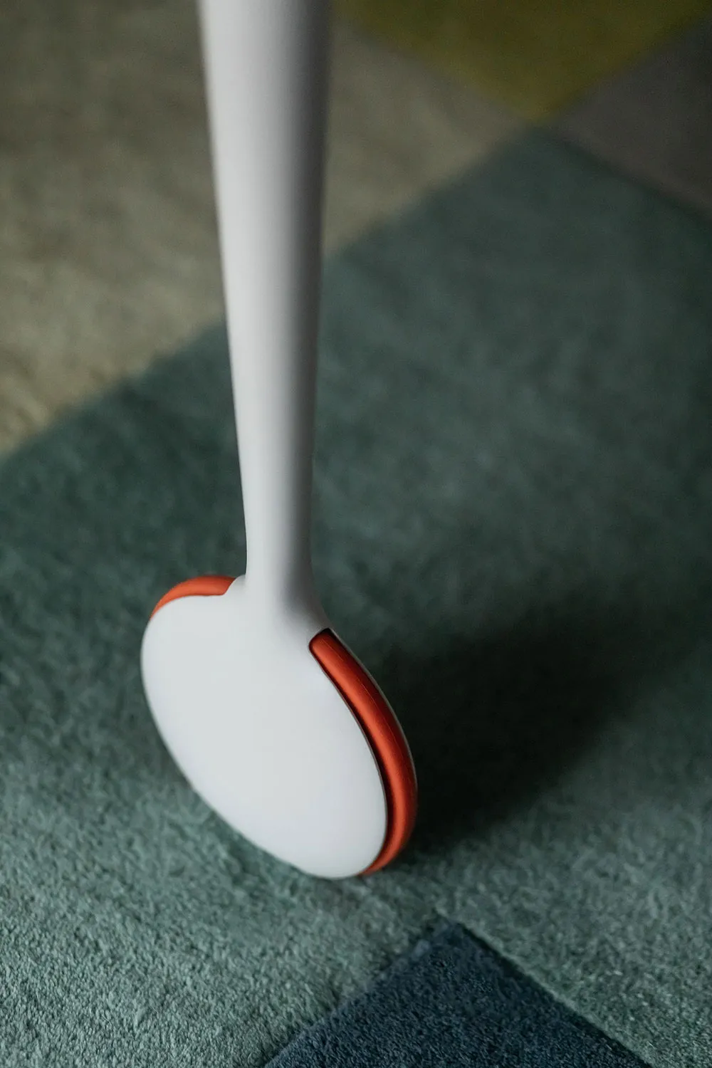 Pequeña habitación pastel con diseño de interior en Kiev para descanso y trabajo (38 m²) - Gallery image 16