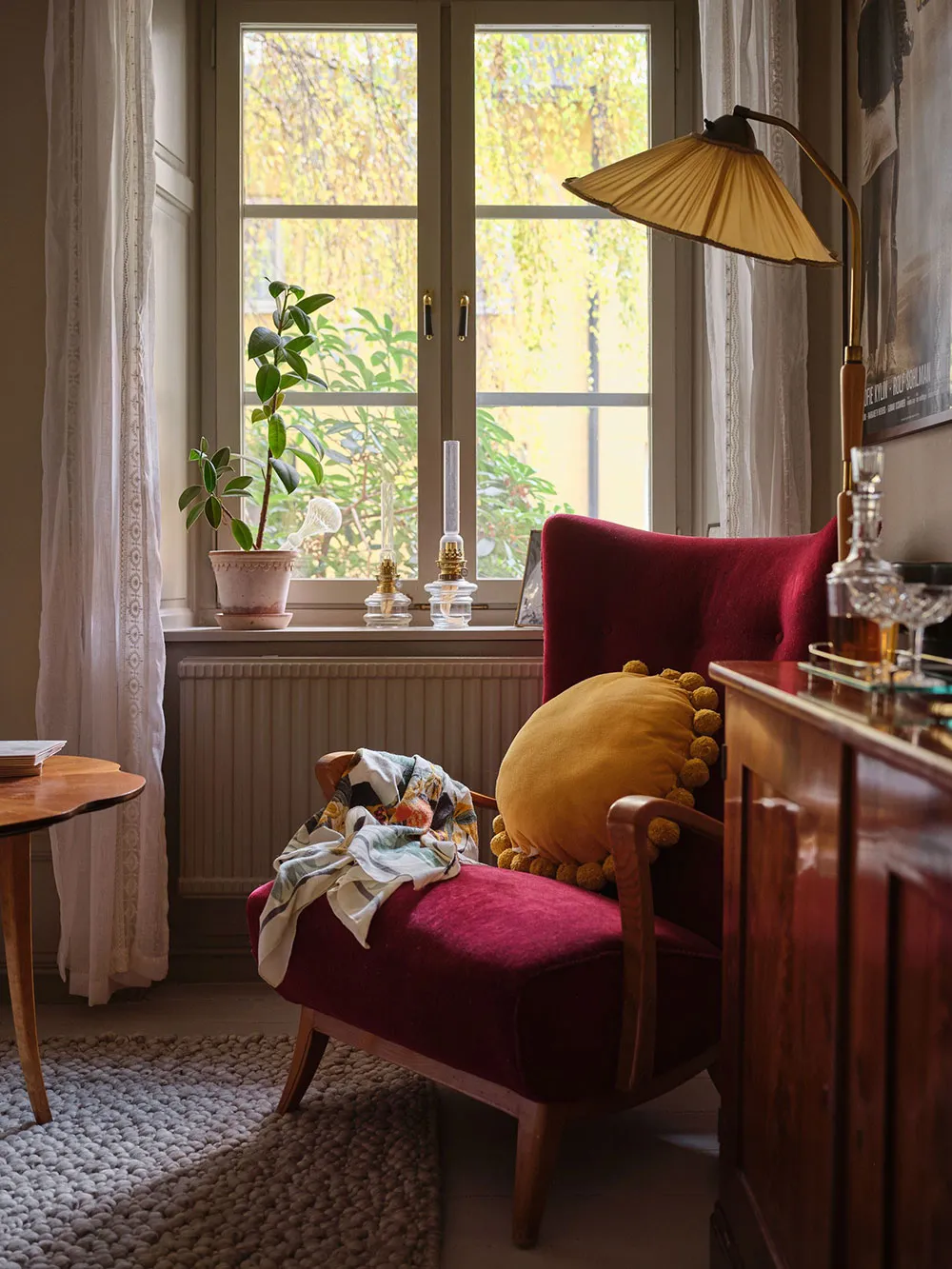 Petite appartement aux accents nostalgiques dans le décor (40 m²) - Gallery image 5