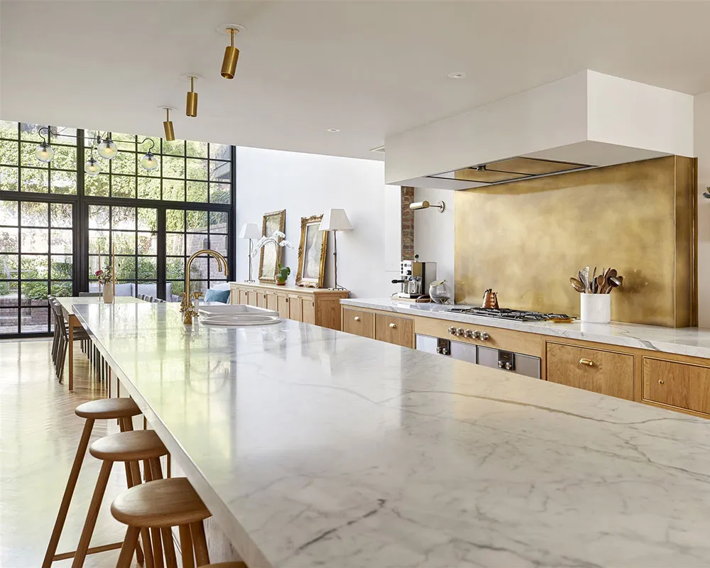 Segundo luz y elegantes ventanas industriales en el diseño de un townhouse en Brooklyn - Gallery image 9