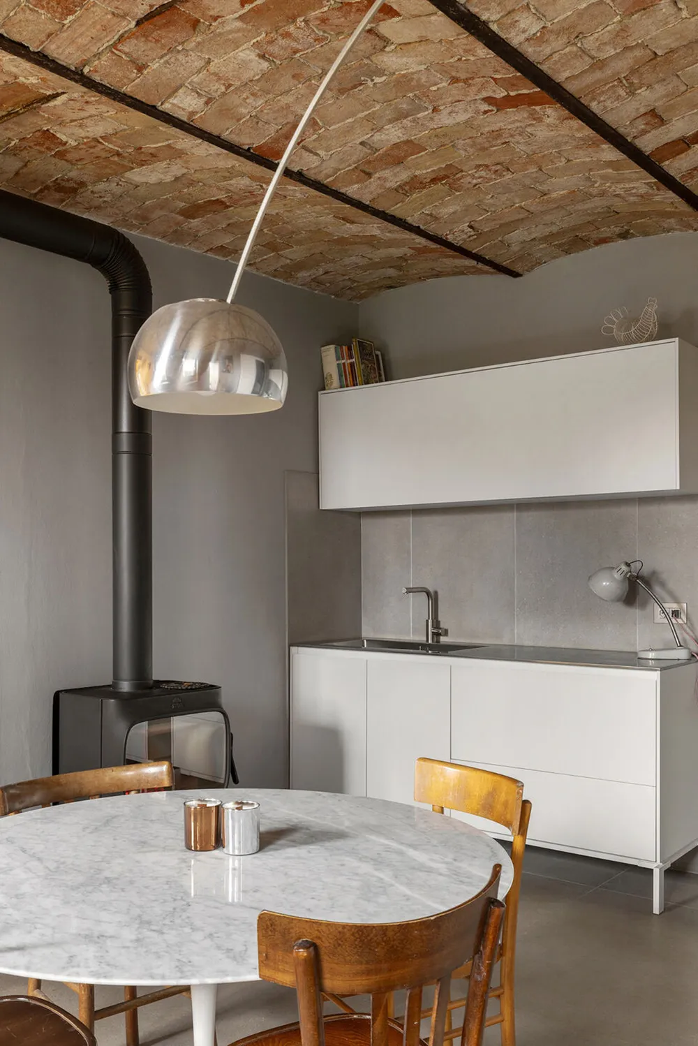 Historic Architecture, Bold Design and Nature: House in Italy - Gallery image 21