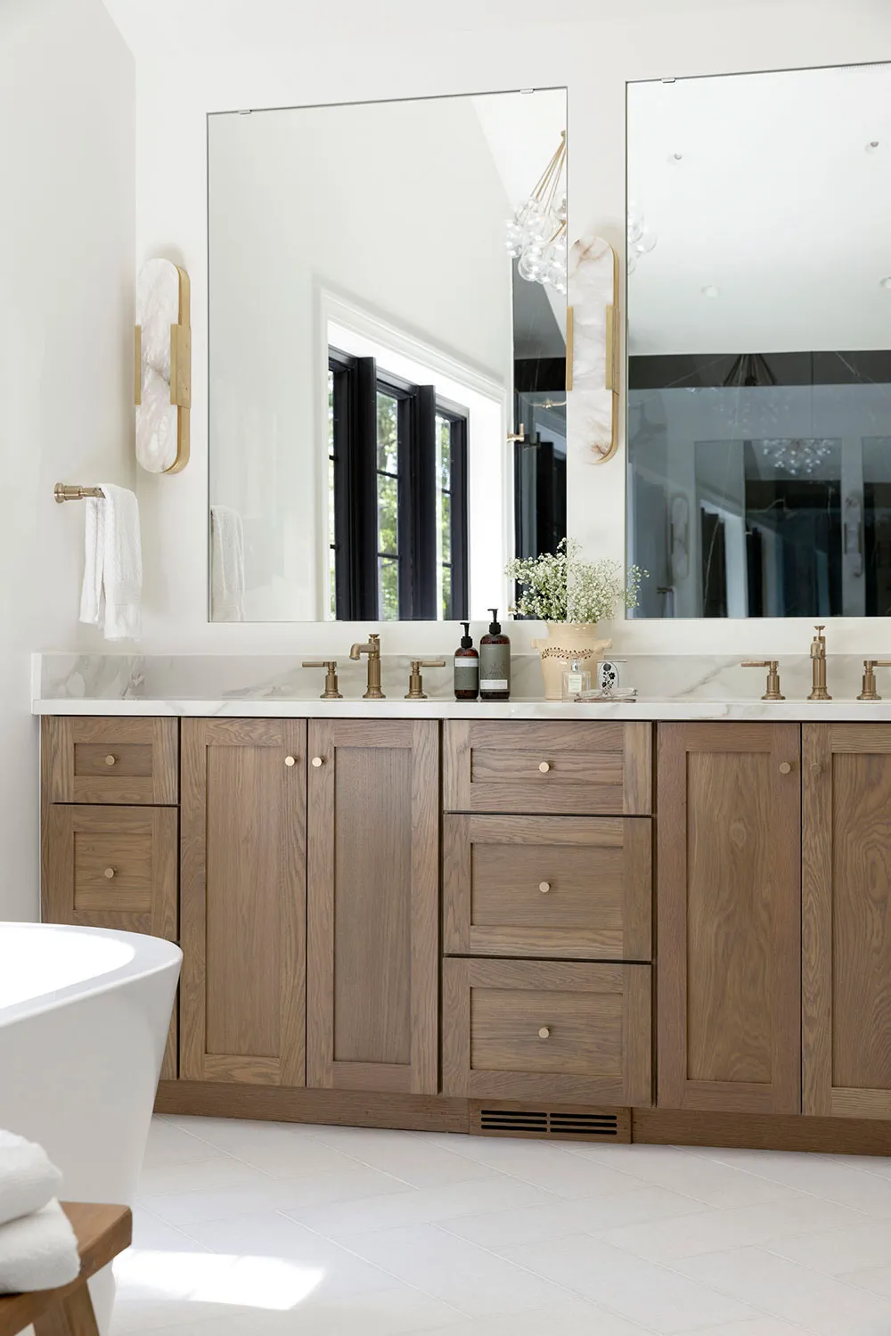 Harmonia tradycyjnego i nowoczesnego w projekcie wnętrza w Minnesoty - Gallery image 15