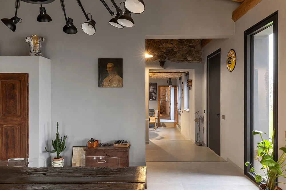 Historic Architecture, Bold Design and Nature: House in Italy - Gallery image 6