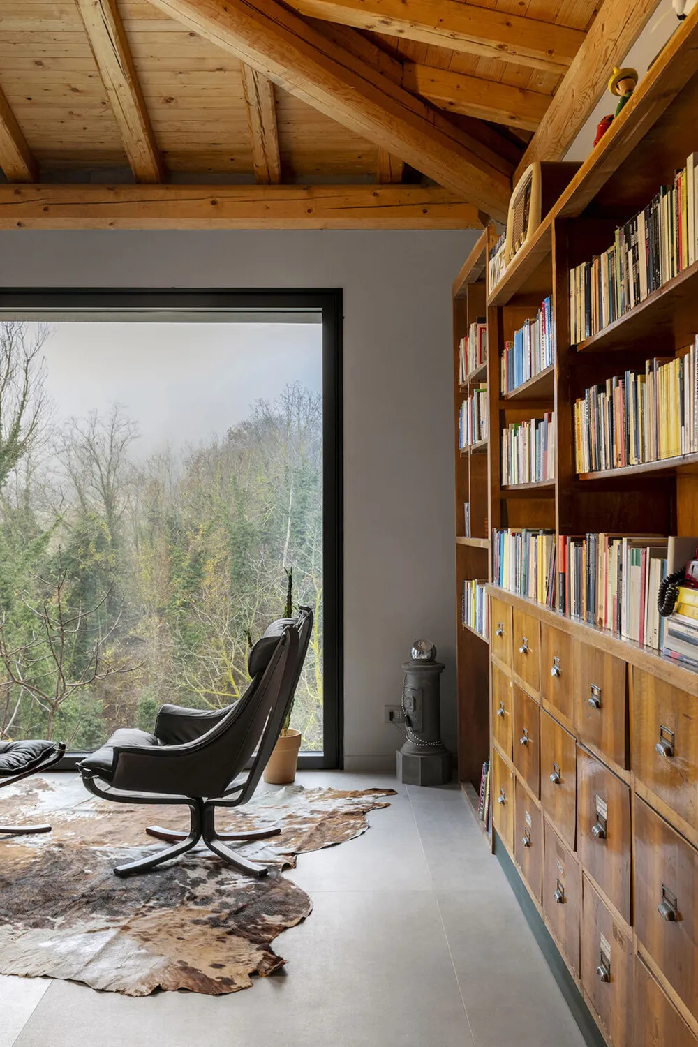 Historic Architecture, Bold Design and Nature: House in Italy - Gallery image 9