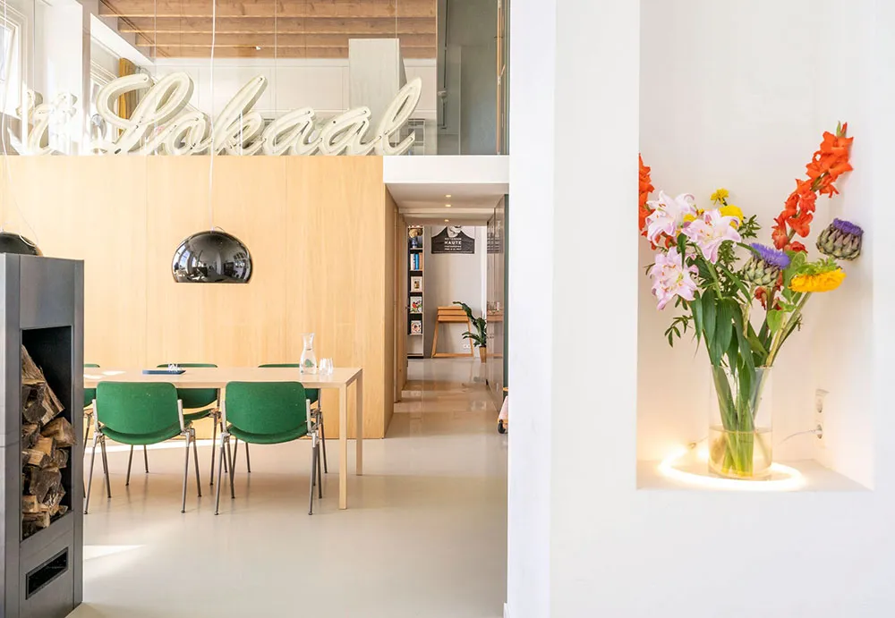 Bright Loft in Old School Building in Rotterdam - Gallery image 7