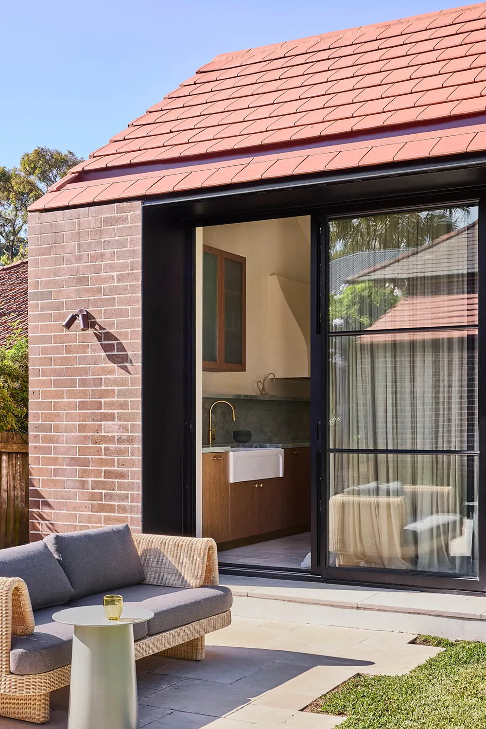 Mélange d'éléments élégants et de minimalisme : maison à Sydney - Gallery image 26