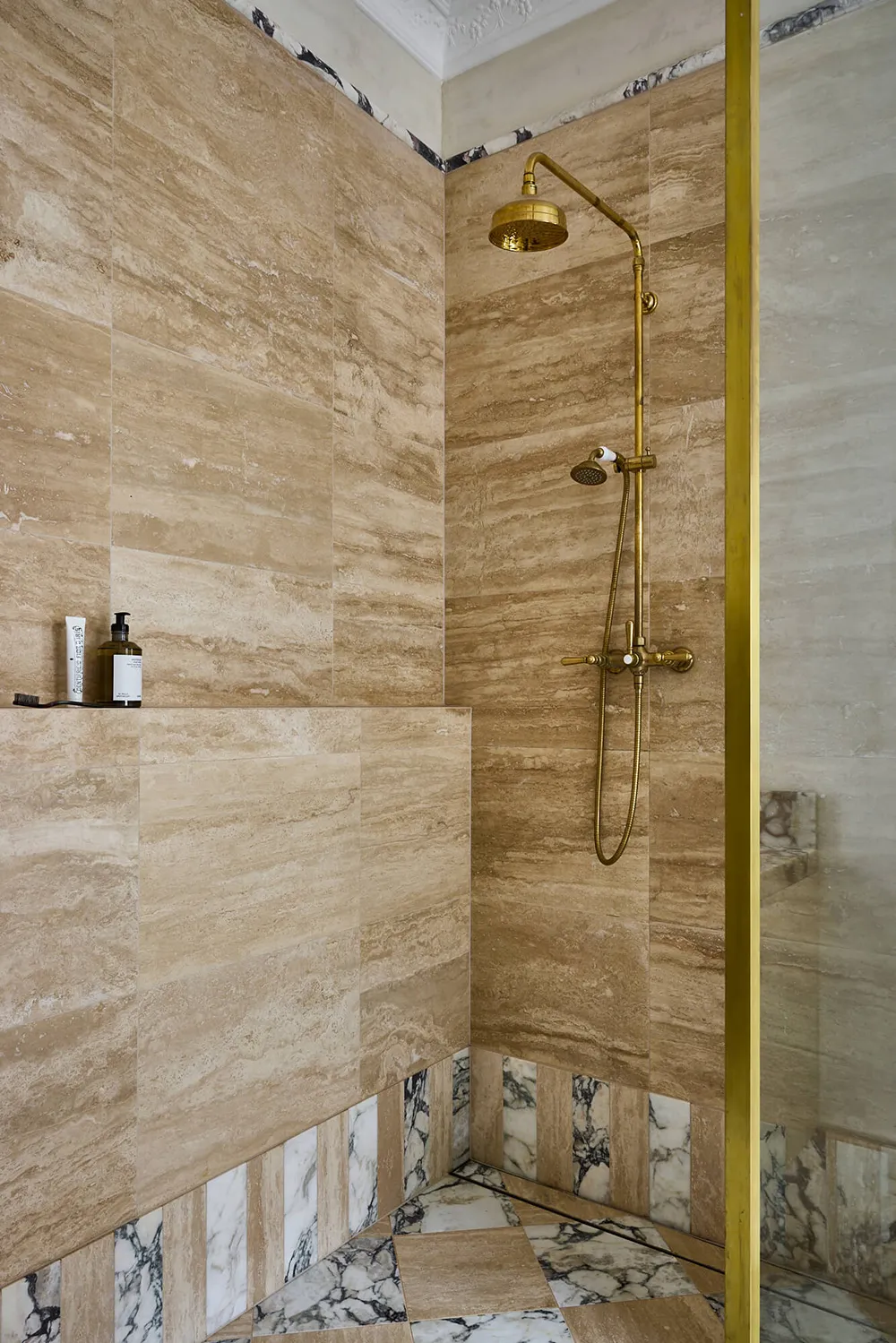 Mélange d'éléments élégants et de minimalisme : maison à Sydney - Gallery image 14