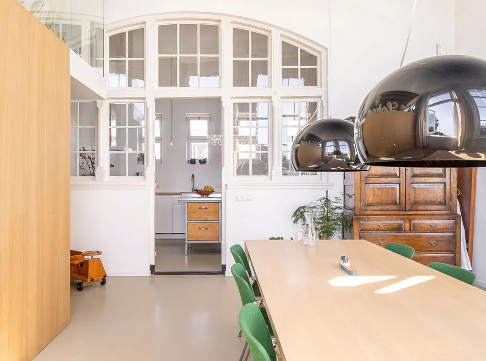 Bright Loft in Old School Building in Rotterdam - Gallery image 9