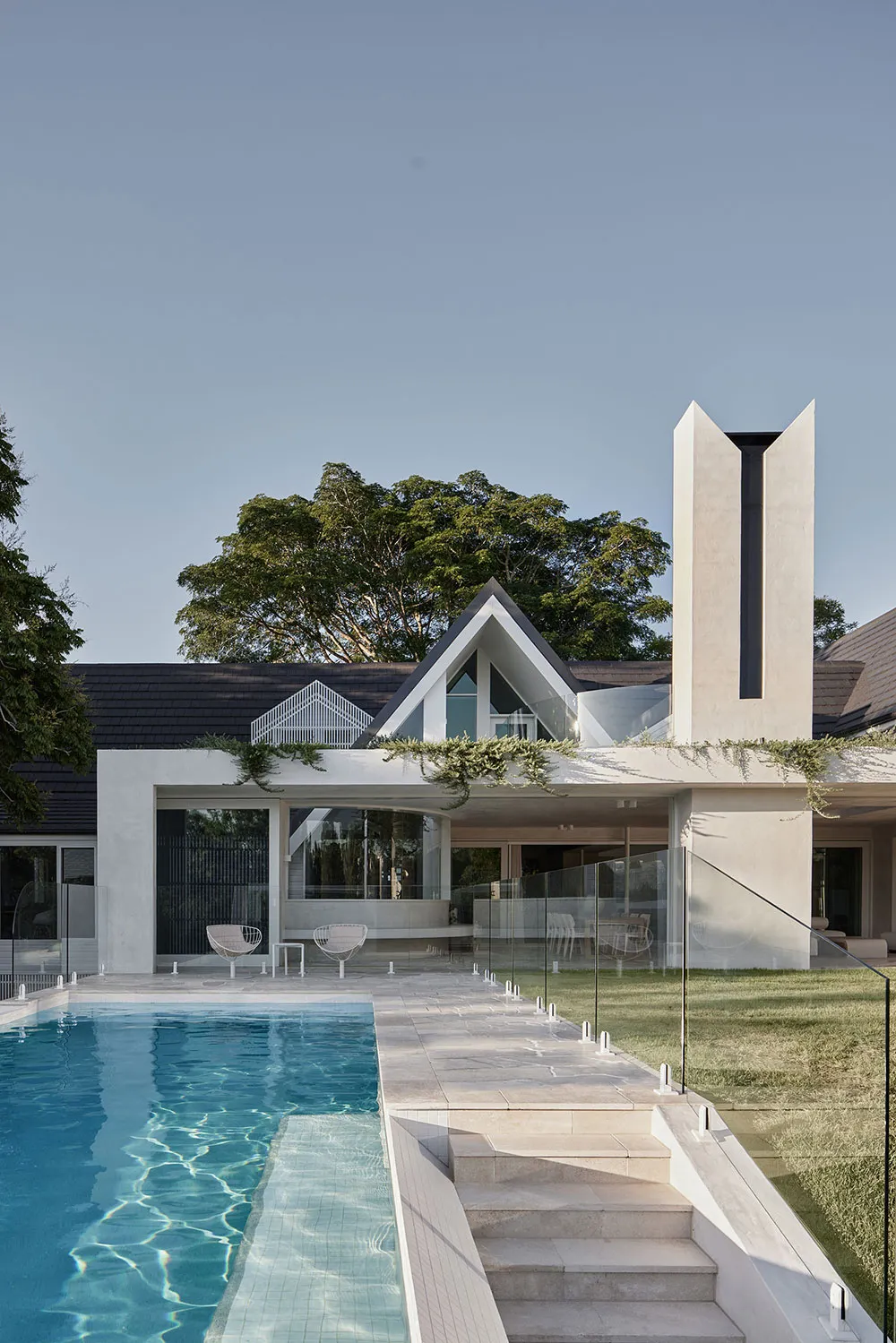 Moderne Architektur in Einklang mit Natur und warme Innenausstattungen im Haus in Australien - 14