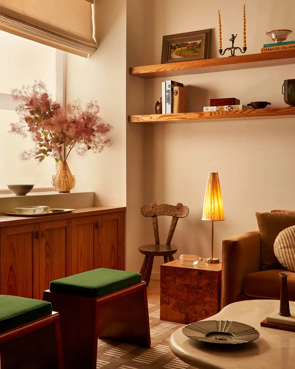 Sunlit Apartment in a Pre-War Building in Brooklyn - Gallery image 1