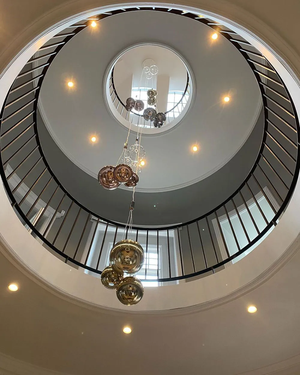 Красиві інтер'єри розкішної історичної вілли в Данії - Gallery image 13